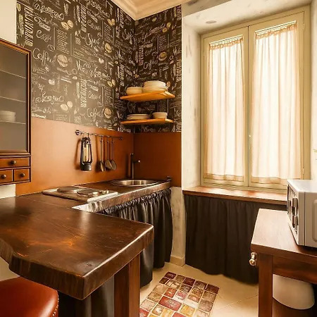 Vatican Boutique Stylish &quite Apartment
